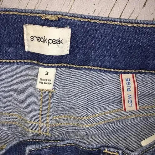 Sneak Peek destroyed low rise skinny jeans size 3 Blue