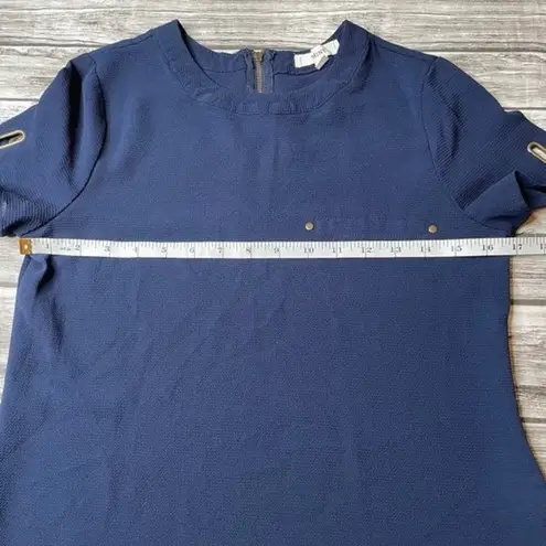 Mine Casual Short Sleeve Top Shirt Blouse Dark Navy Blue Brushed Gold S SM Small