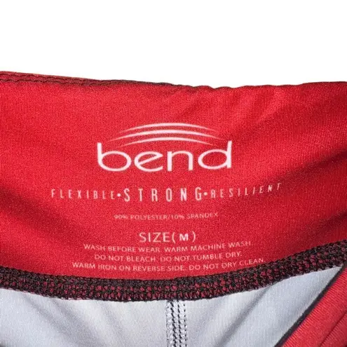 Bend athletic bold striped leggings in red, black and grey women’s size medium Red