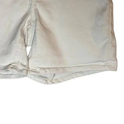 Seven7 White Denim Shorts Embellished Pockets Casual Summer Size 6 Mom Shorts