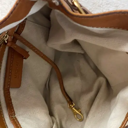 Michael Kors  VintageCarmel Leather Buckle
Belted Tote Satchel
Handbag