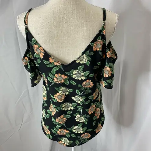 Sweet Wanderer cold shoulder top