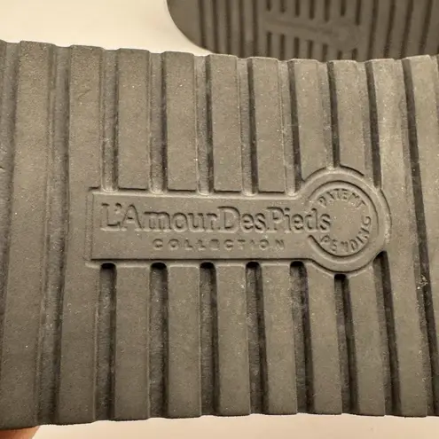 L'amour des Pieds Women's US Size 9 M Arienne Black Leather Wedge Slides Shoes