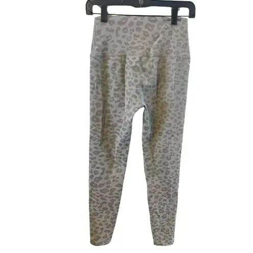 Beyond Yoga Women's High Rise Gray Tone Cheetah Leopard Animal Print Leggings M
