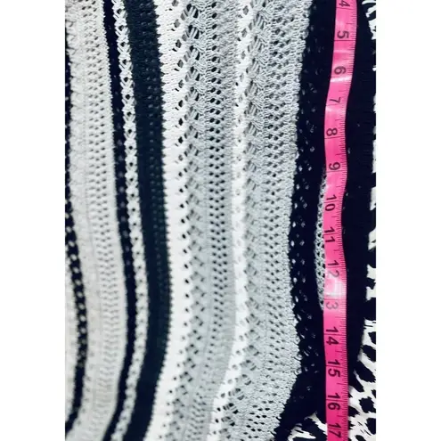 Ladies Fior Lini Black, White And Gray Poncho Sweater One Size Fits All