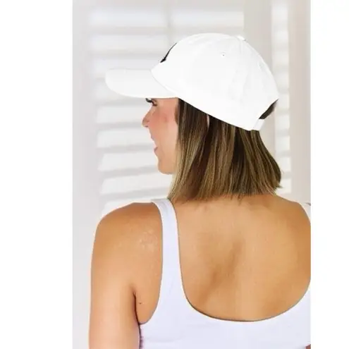 EMBROIDERED “PARIS” VINTAGE WASHED COTTON BASEBALL CAP Women’s Hat White