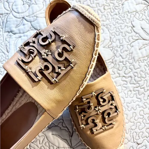 Tory Burch  Ines Leather Espadrilles Tan Logo Slip On Flats Size 8.5🧡 - Image 7