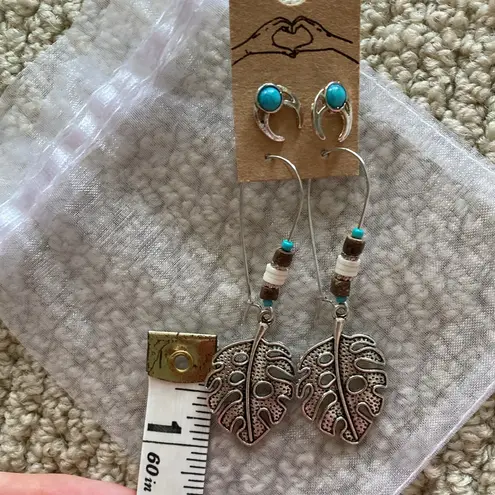 NEW Boho Silver Earrings Set Feather Hang Style and Horshoe Post Turquoise NWT