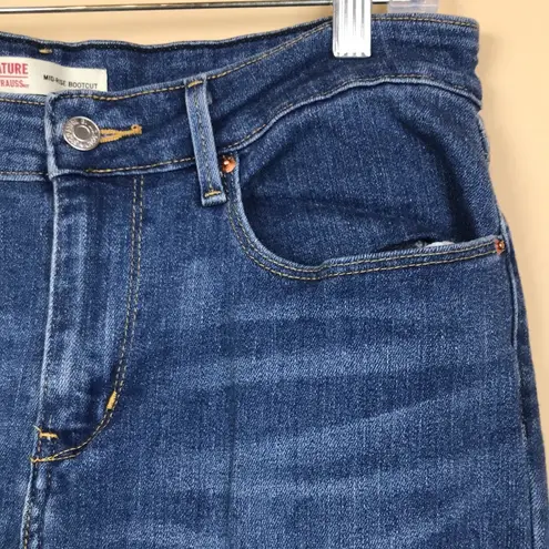 Levi Strauss & CO. Signature by Women’s Mid-Rise Bootcut Medium Wash Denim Jeans