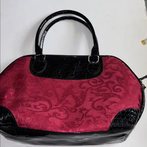 ESSENCE OF BEAUTY RED COLOR HAND BAG WITH FAUX BLACK CROC PATENT LEATHER TRIM