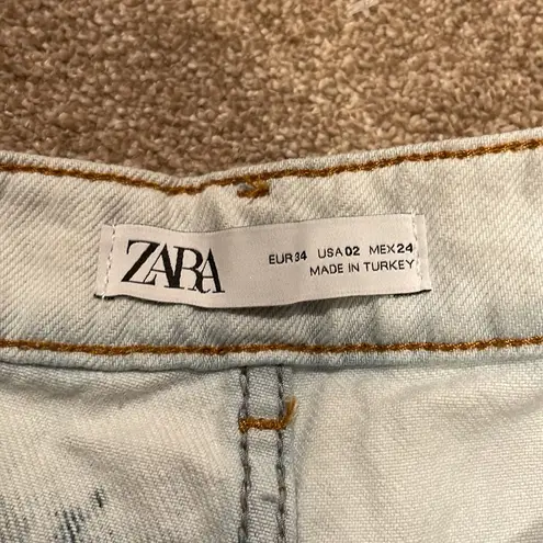 ZARA NWT  Distressed Shorts size 2