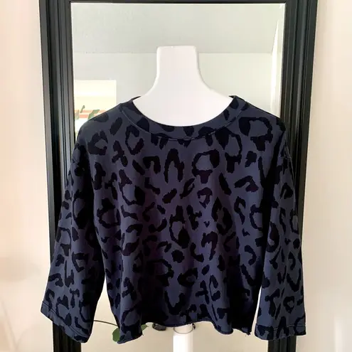 Velvet By Graham & Spencer Bengal Fleece Cropped Sweatshirt In Shadow Size XS