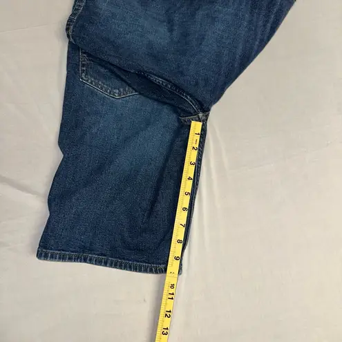 Signature Levi Strauss • Women’s Bermuda Shorts Size 30 Blue