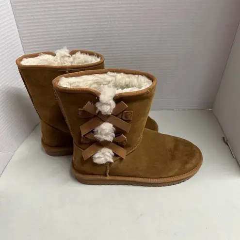 KOOLABURRA Women’s Suede Tan Bow Boots Faux Fur Lined Size 7