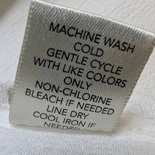 Christopher & Banks Sleeveless Collared Button Up Shirt – Women's S White