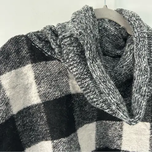 Anthropologie  Wintertide Reversible Floral Buffalo Check Wool Turtleneck Shrug