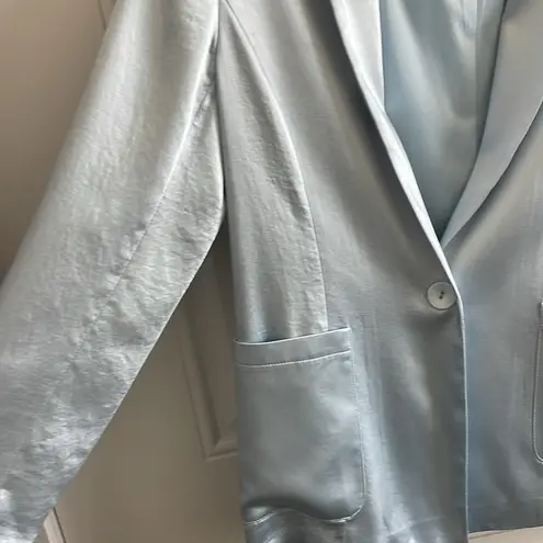 On Twelfth Women’s Metallic Light Blue Blazer w/ Padded Shoulders - Size Medium