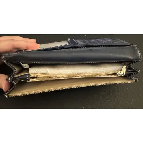 Sandol Auburn University Women’s Wallet, Brown, Bigger NWOT Brown