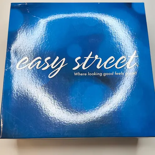 Easy Street Women's Tucker Stretch-For-Fit Tall Boots- Size 9.5