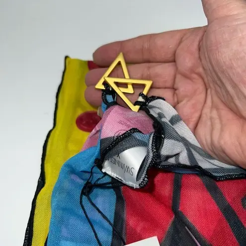 Swiminista X James Peter Henry Superb Long Sarong Sydney Opera House Print Red Size undefined