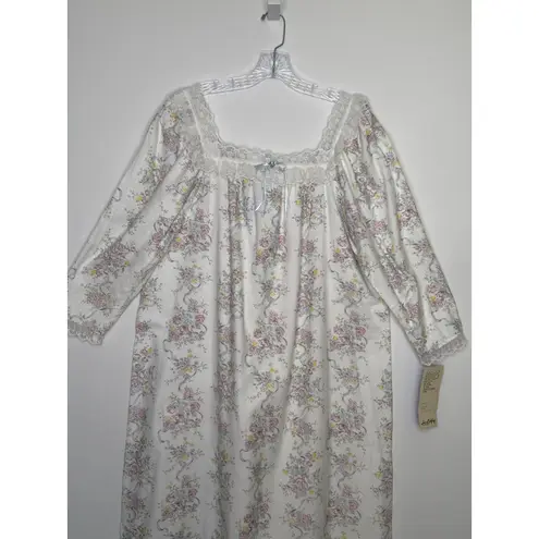 NWT vintage Lanz of Salzburg 100% cotton floral lace trim nightgown, USA large White