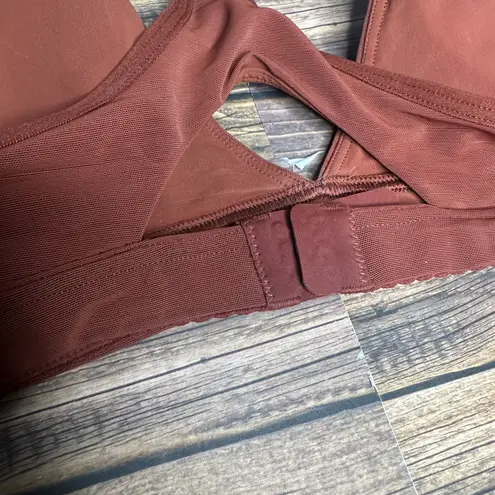 Lululemon All Day Breeze Bra NWT Size 6 (DTBN)