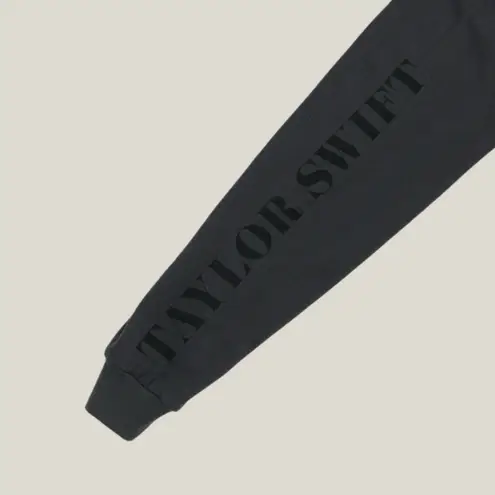 Taylor Swift NWT | THE ERAS TOUR BLACK LONG SLEEVE T-SHIRT - Med