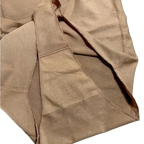 SKIMS NEW Sheer Sculpt Thong Spaghetti Strap Wide Neck Bodysuit Tan Small