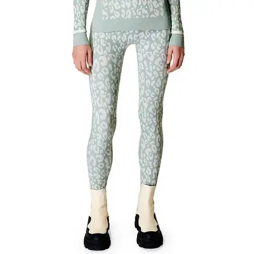Sweaty Betty NWT Leopard Jacquard Base Layer Leggings Blue Leaopard Paint Small