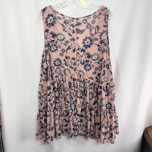 Torrid  Plus Size 3X Top Pink Floral Lace-Up Chiffon Tank Swing Oversized‎ 993