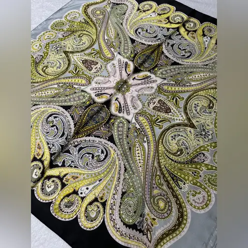 🇮🇹 from Florence Small Silk Scarf Black and Yellow