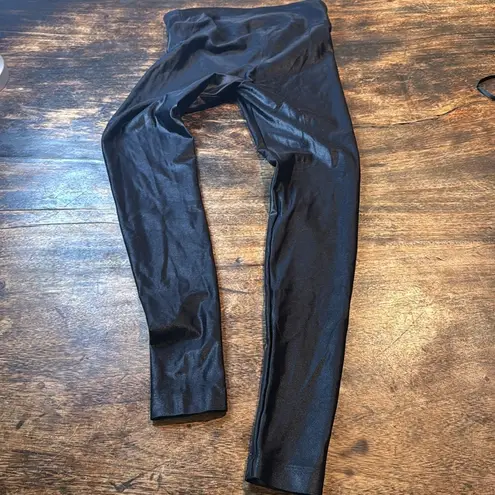 Koral Lustrous High Rise Legging – Black shiny size extra smalll