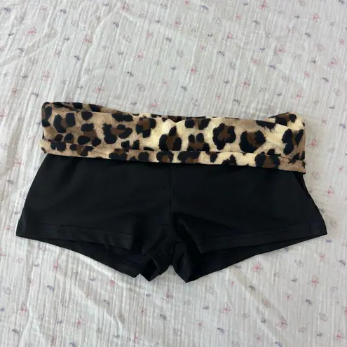 Leopard Print Foldover Shorts Black - Image 2