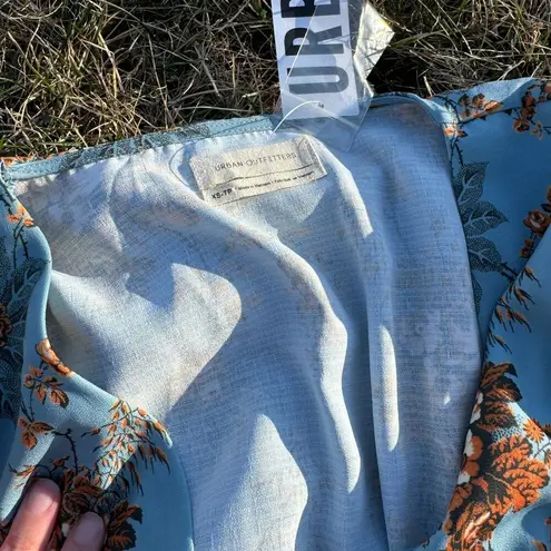 Urban Outfitters NWT UO Michelle Plunging Long Sleeve Mini Dress Blue Floral