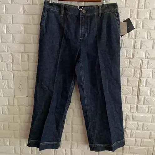 Liz Claiborne NWT  size 8 straight jeans