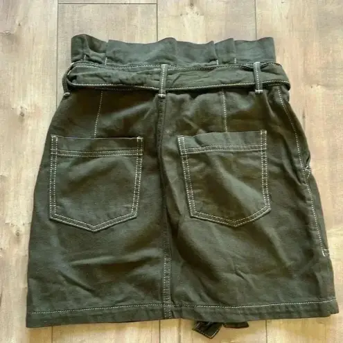 Free People  Splendor the Grass Army Green Belted Paper Bag Waist Skirt Sz 2