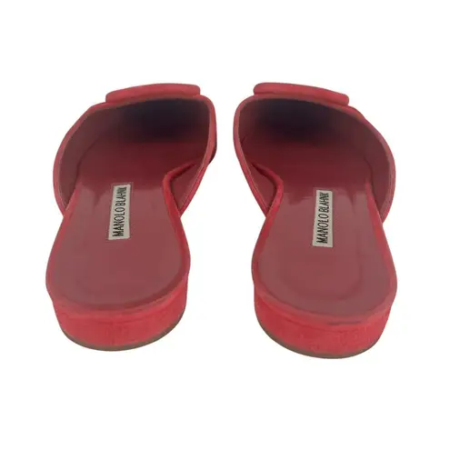 Manolo Blahnik Maysale Suede Flats In Pink