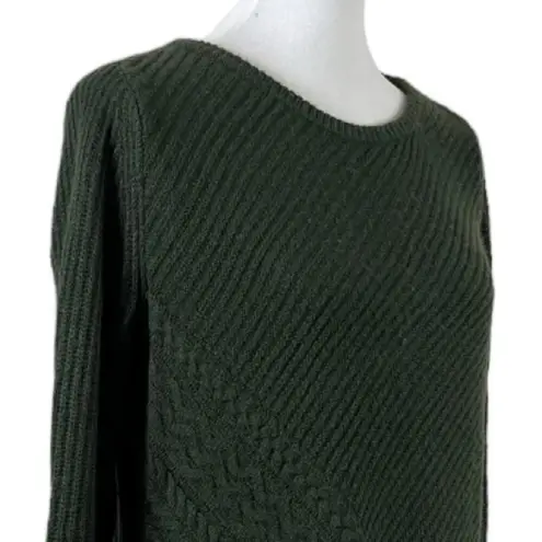 Westport Dressbarn Sweater Asymmetrical Hem Olive Green Women’s Size Medium