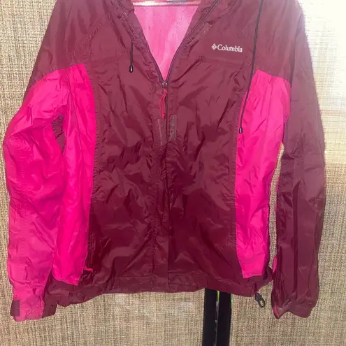 Columbia  maroon rain jacket size large