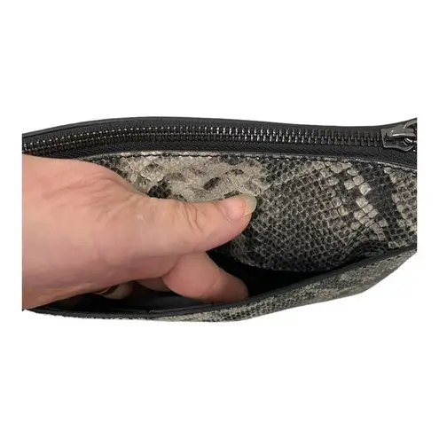 T Tahari NWT Taryn Crossbody Bag Black Gray Snakeskin Embossed Leather Small