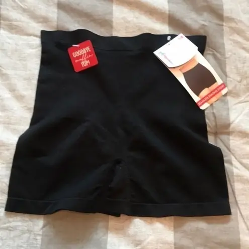 Skinny Girl  seamless shaping short