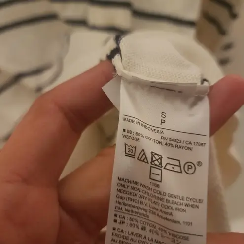 Banana Republic New NWT  STRIPED FOREVER SWEATER