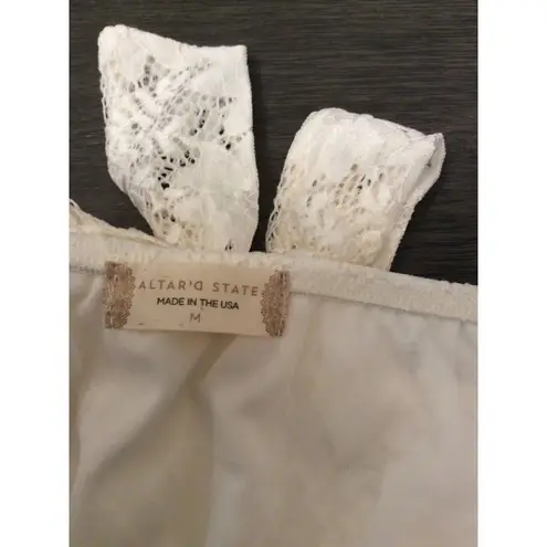 New NWT Altard' State White Crop Puff sleeves Lace Size Medium (59.95)