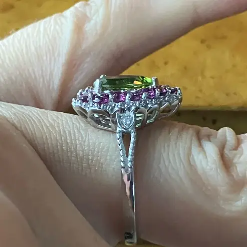 Natural Peridot Garnet Sterling Silver Ring Size 6