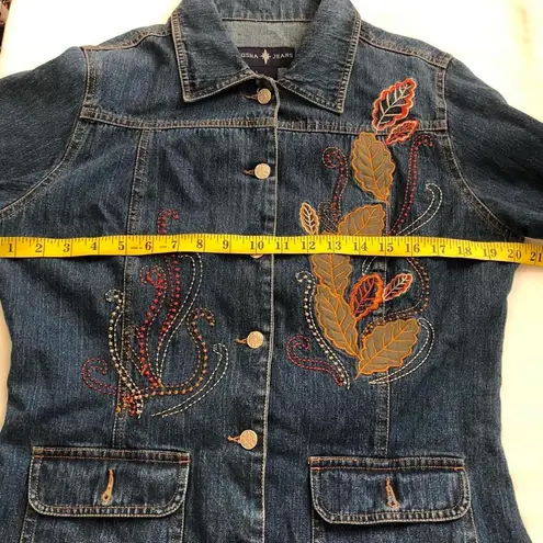 Unique 2000s Y2K Navy blue Embroidered jean denim fitted jacket floral leaf design #boho #hippie #indie #western Excellent condition, measurements in pics 100% cotton Size L