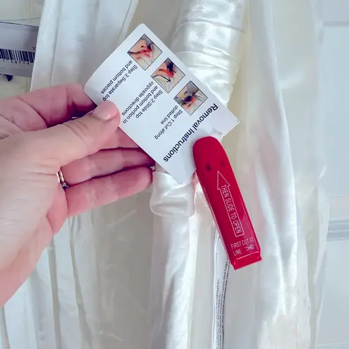 Mac Duggal Ieena for Long Sleeve Ruched Plunging Neck Satin Jumpsuit