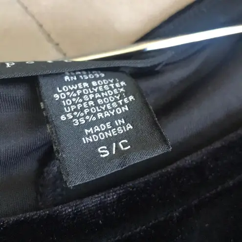 Apostrophe Casual Velvety Dress