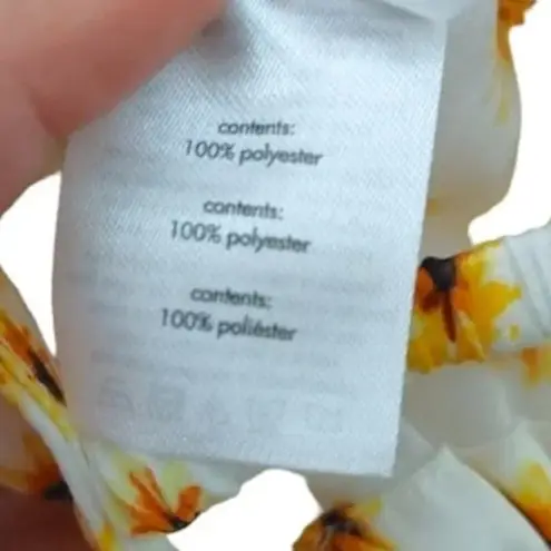 We Wore What Ditsy Daisy Flower Billow Long Sleeve Crop Top S Ivory Yellow #3557