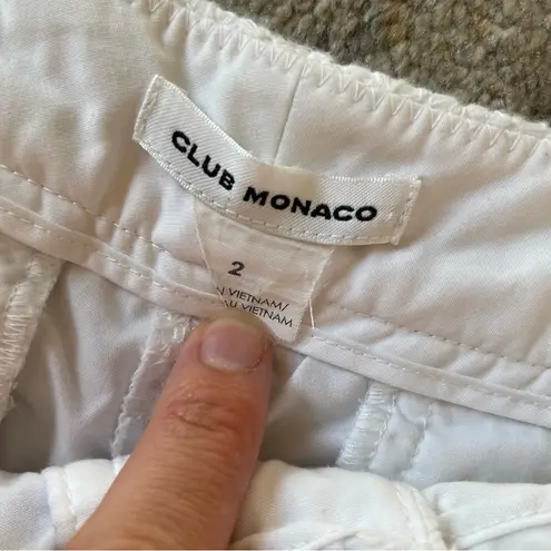 Club Monaco White Eyelet Scalloped Edge Low Rise Summer Shorts 2