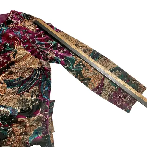 Liz Baker Vintage Velvet
Black Gold Japanese Print Button Down Long Sleeve 22W